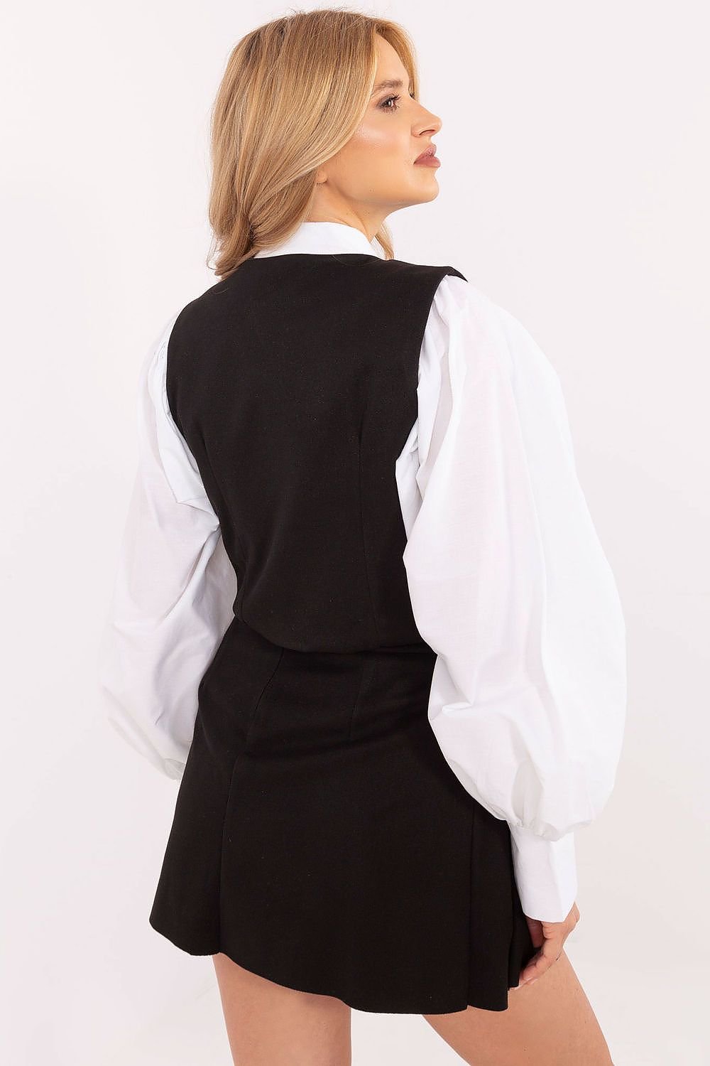 Vest model 204976 Italy Moda