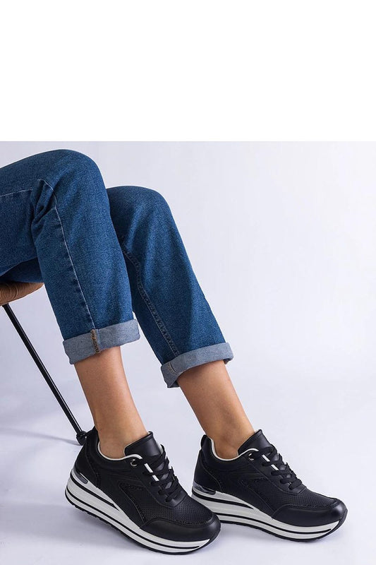 Baskets model 207107 Solea