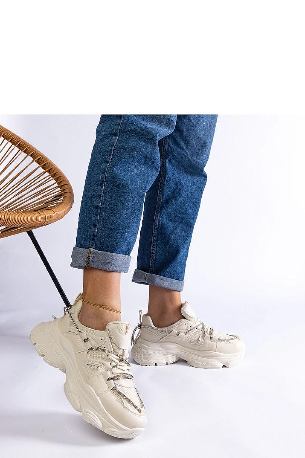 Baskets model 207162 Solea