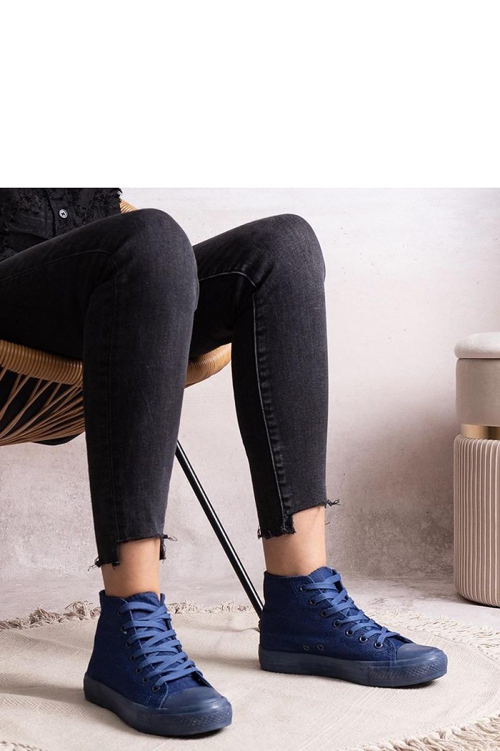 Baskets model 207214 Solea