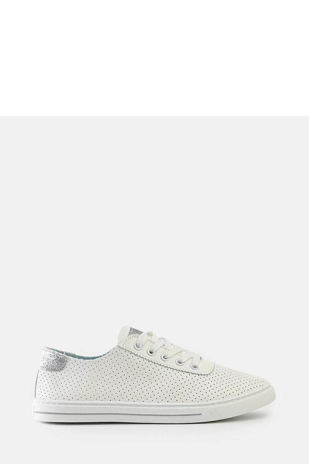 Baskets model 207261 Solea
