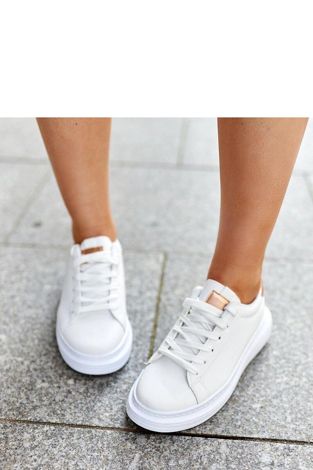 Baskets model 207294 Solea