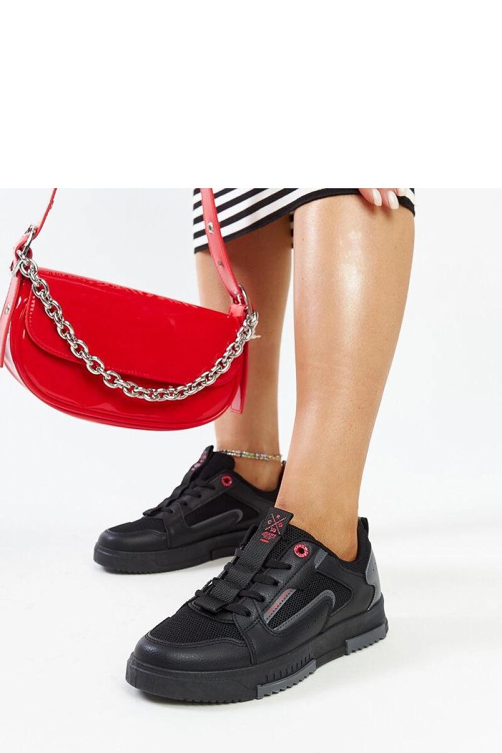 Baskets model 207353 Solea