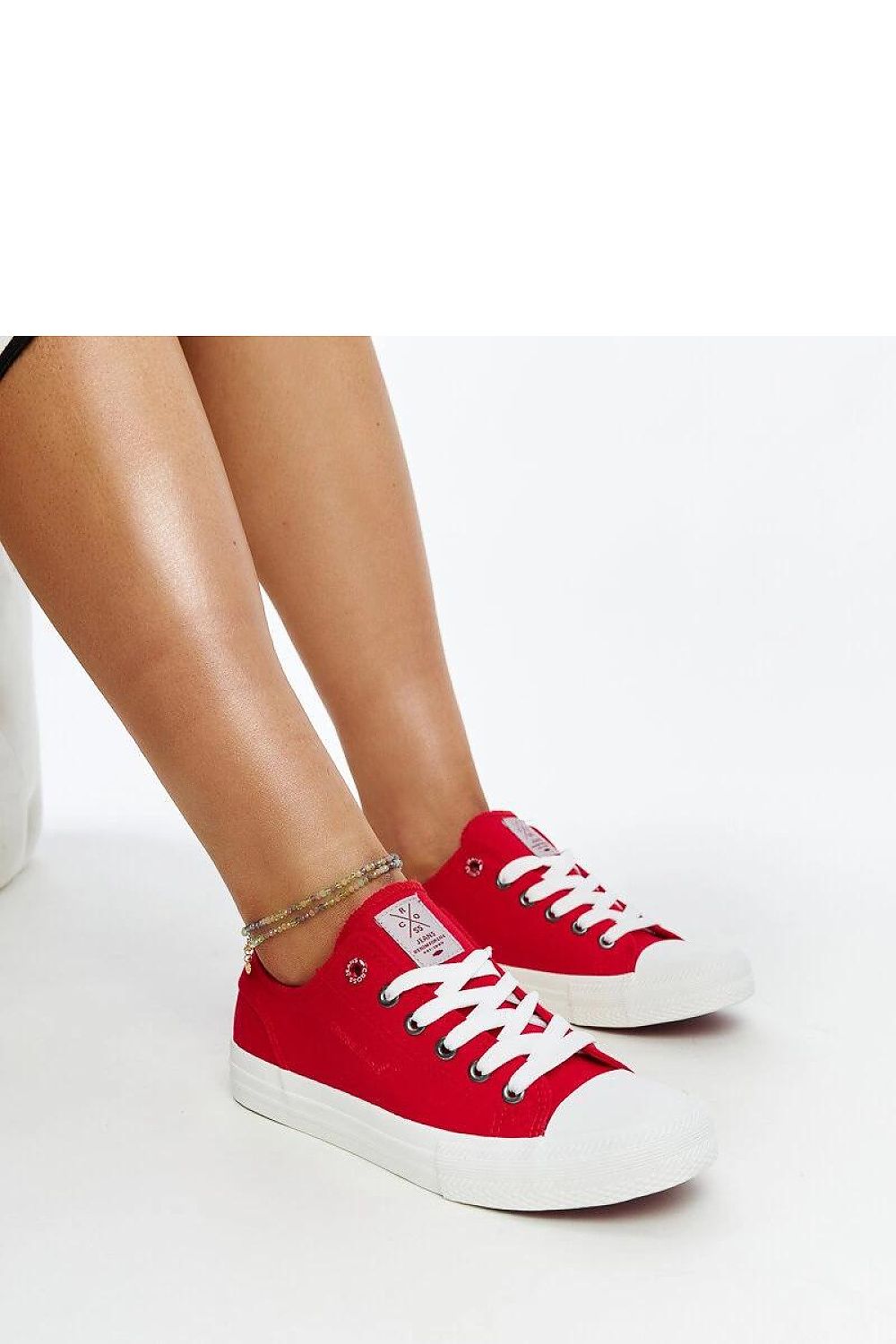 Baskets model 207359 Solea