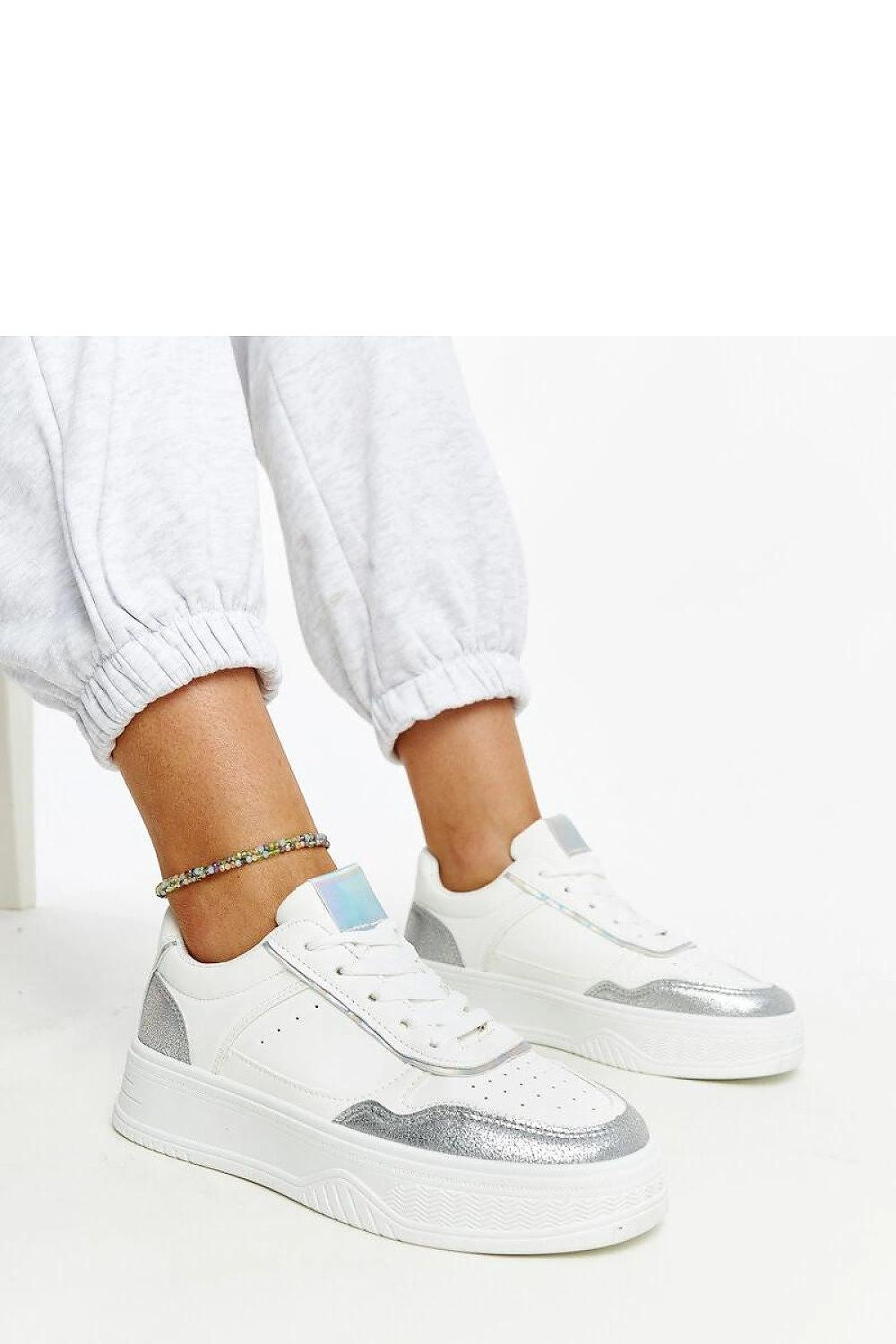 Baskets model 207411 Solea