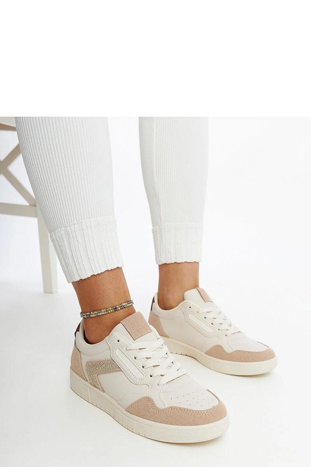 Baskets model 207433 Solea