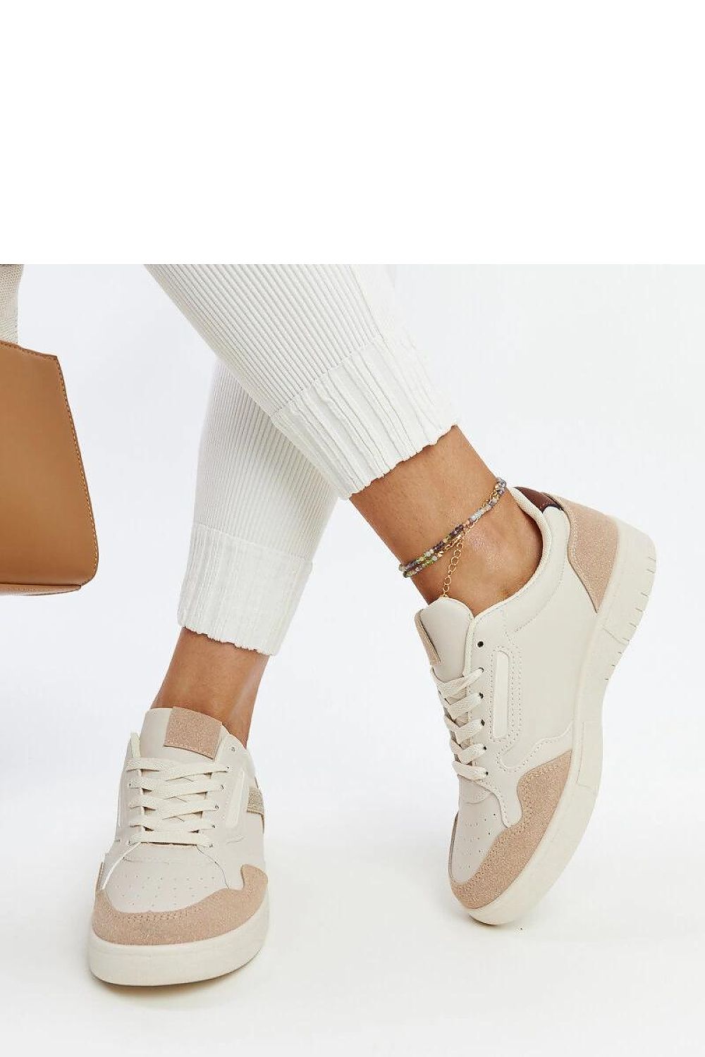 Baskets model 207433 Solea