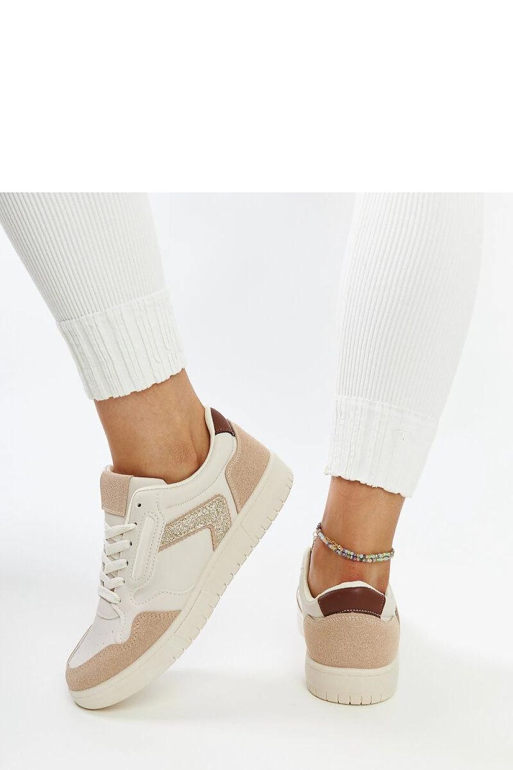 Baskets model 207433 Solea
