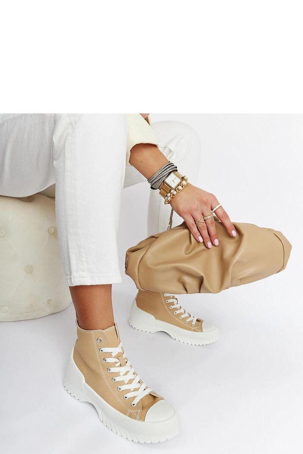 Baskets model 207551 Solea