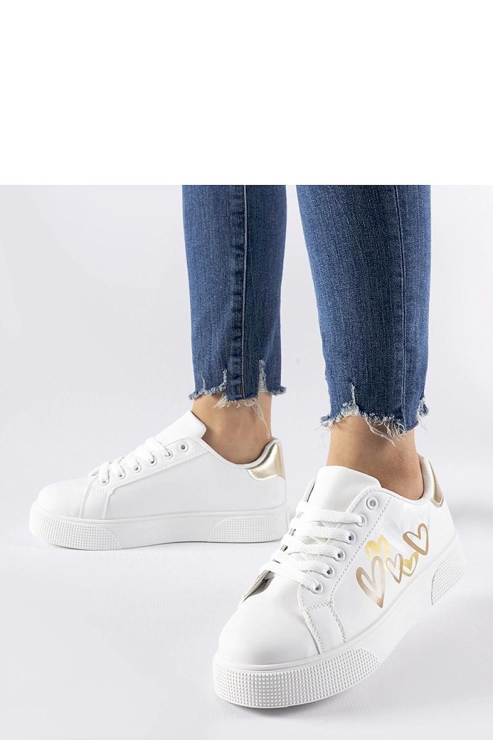 Baskets model 207568 Solea