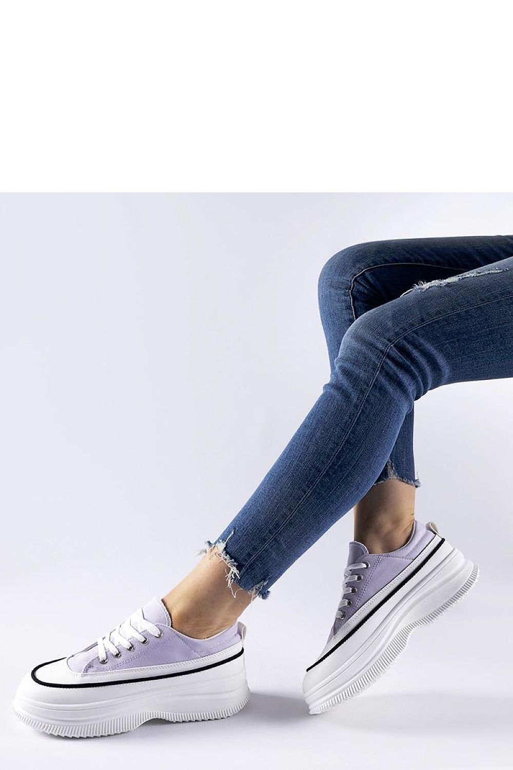 Baskets model 207593 Solea