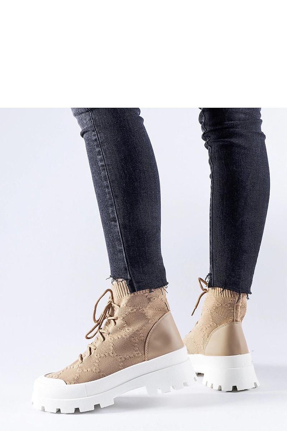 Baskets model 207605 Solea