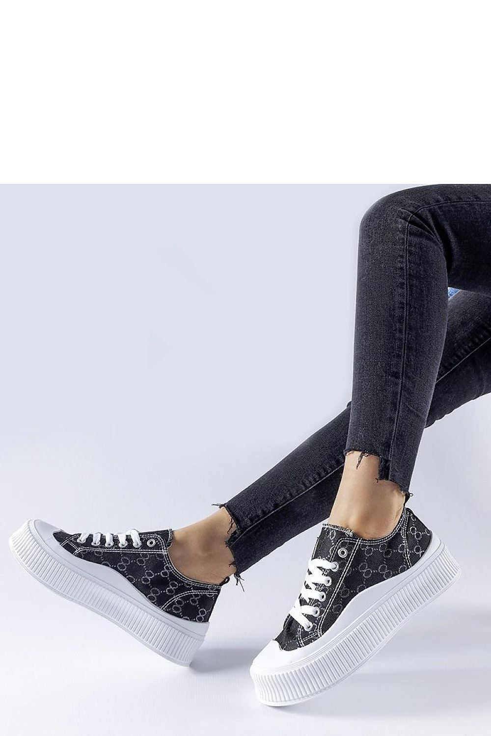 Baskets model 207616 Solea