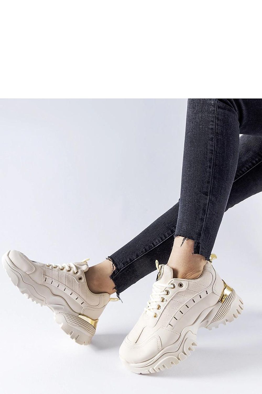 Baskets model 207625 Solea