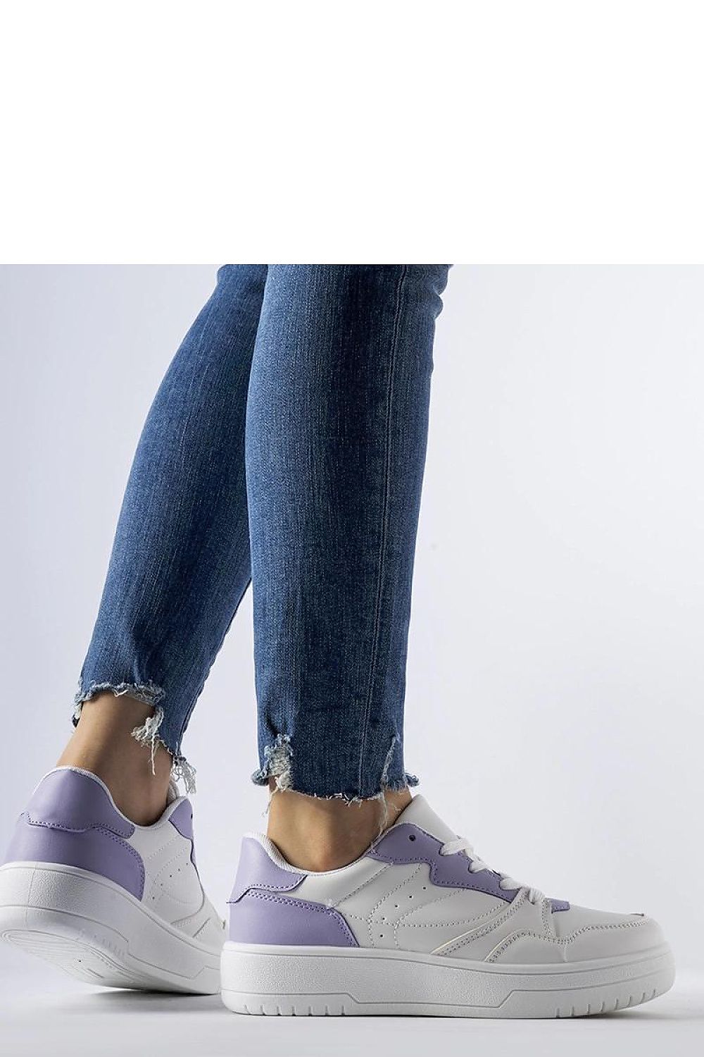 Baskets model 207653 Solea