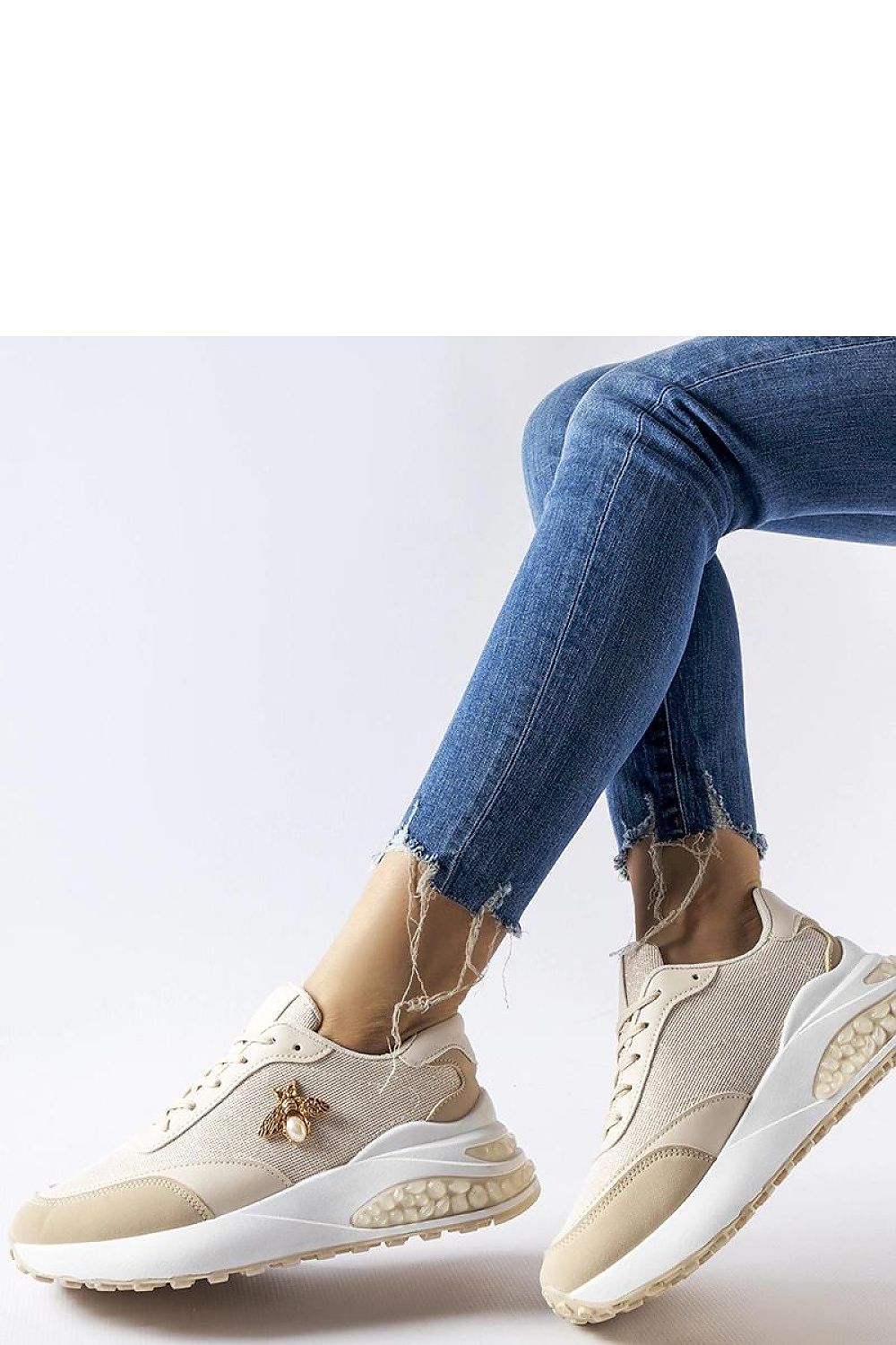 Baskets model 207669 Solea