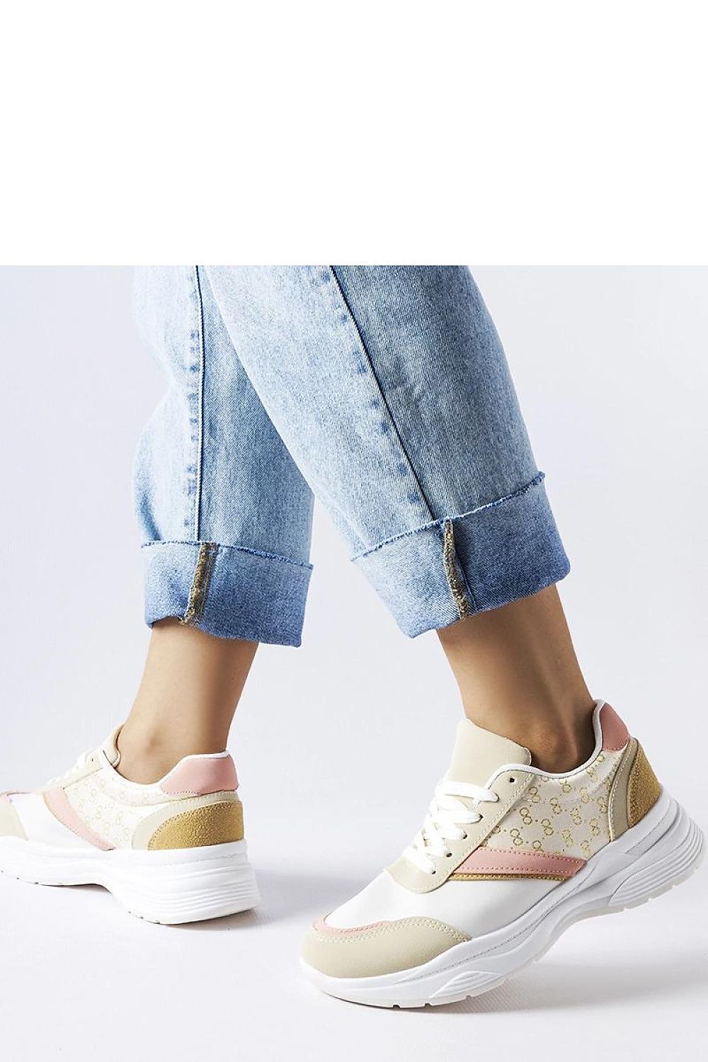 Baskets model 207728 Solea