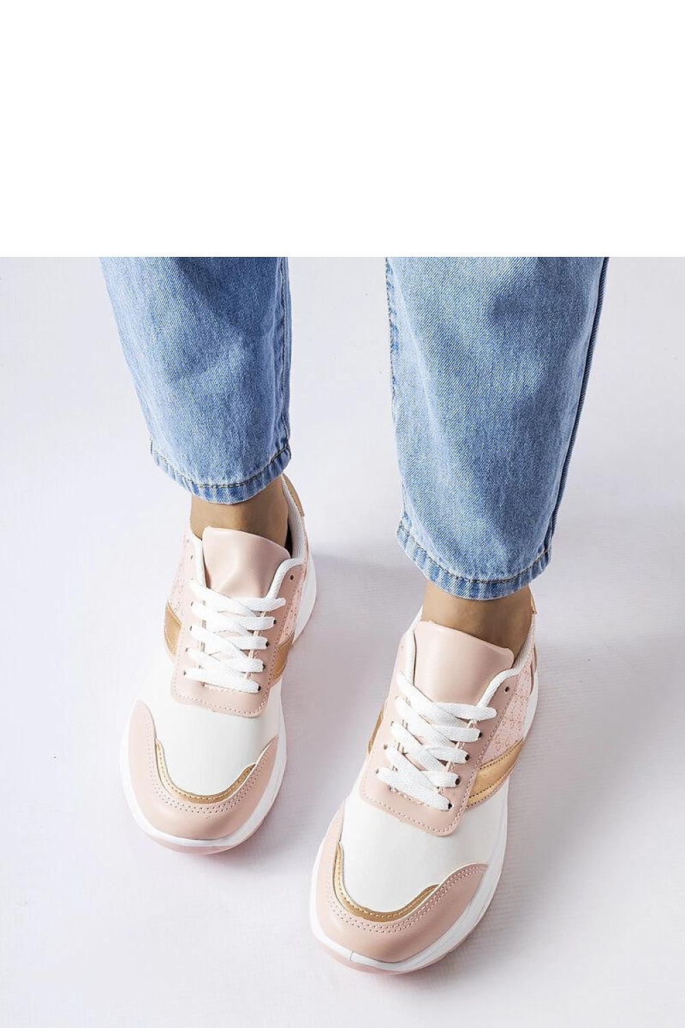 Baskets model 207729 Solea