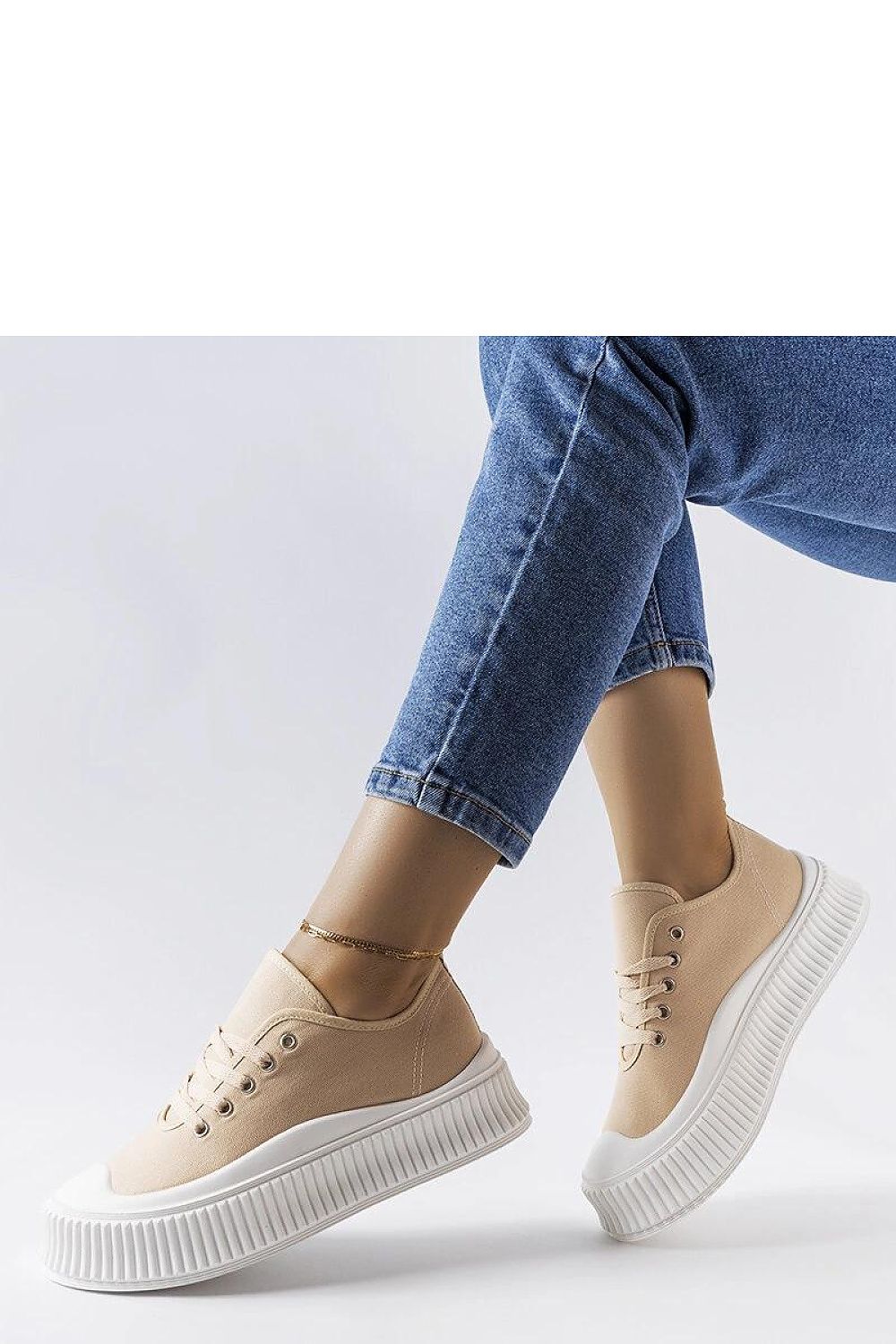 Baskets model 207766 Solea