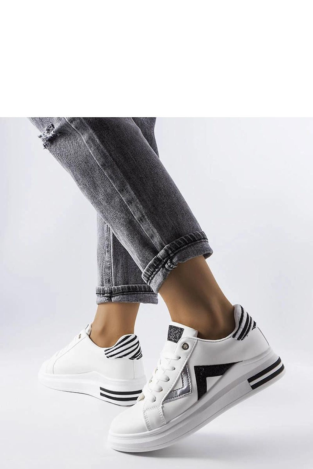 Baskets model 207876 Solea