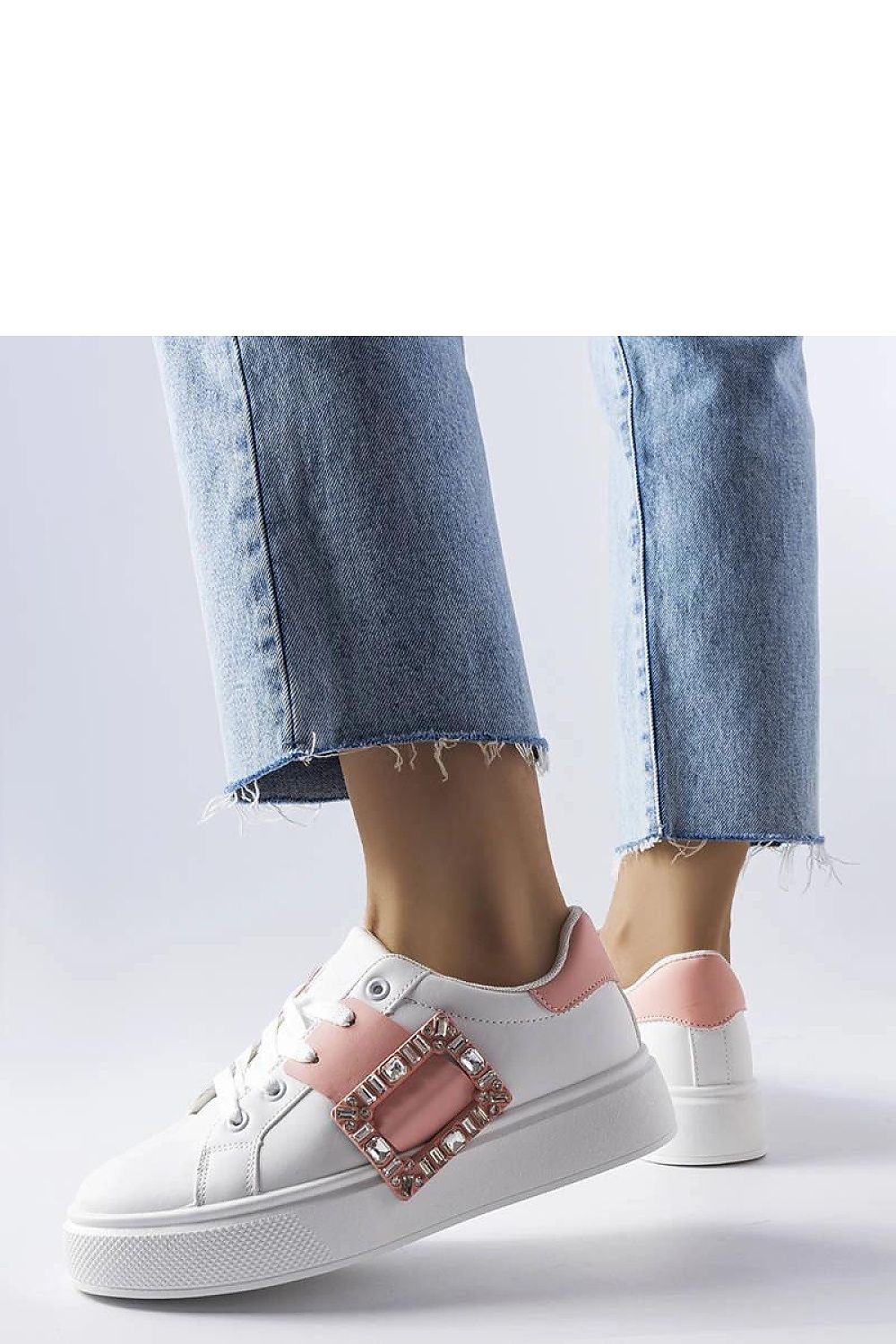 Baskets model 207895 Solea