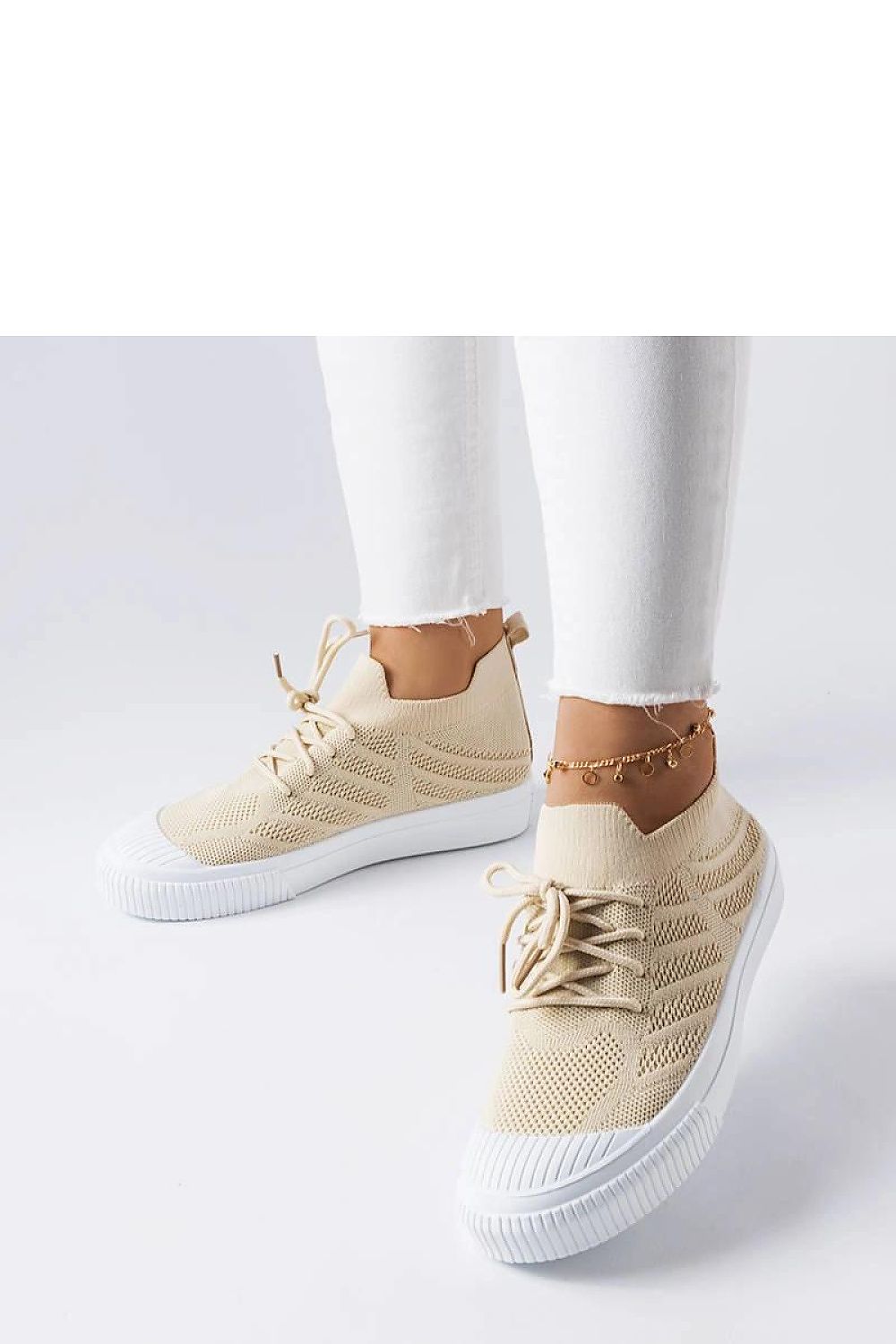 Baskets model 207941 Solea