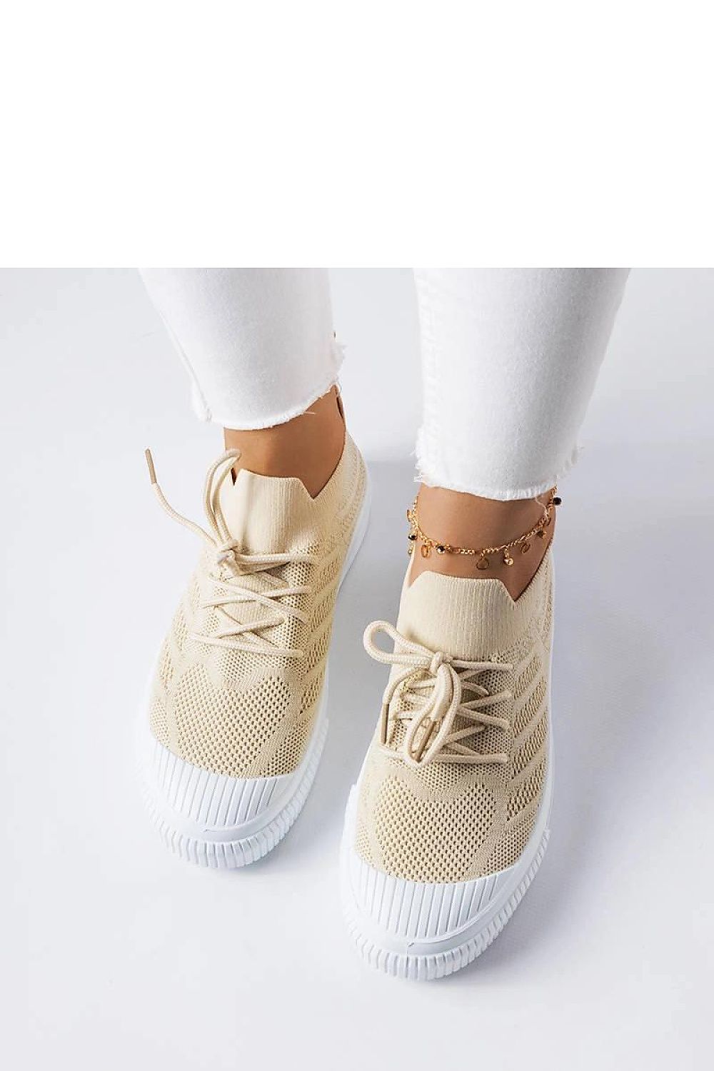 Baskets model 207941 Solea