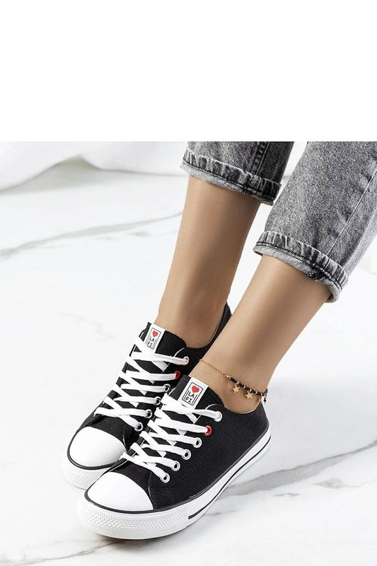 Baskets model 208037 Solea