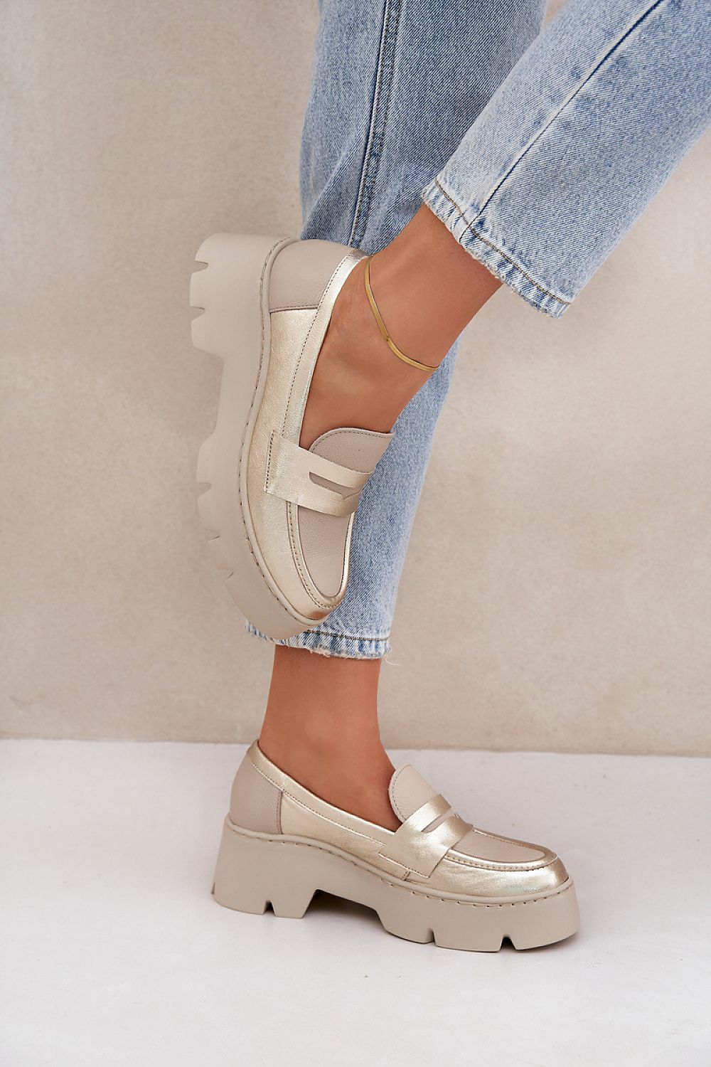 Moccasins model 208662 Step in style