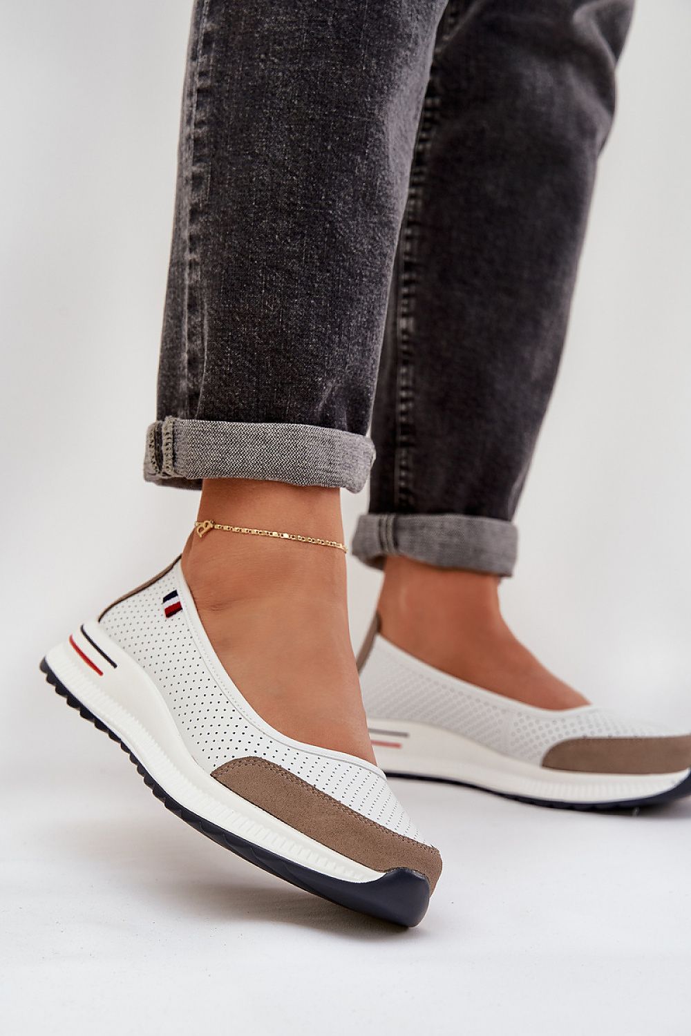 Ballerine model 208800 Step in style