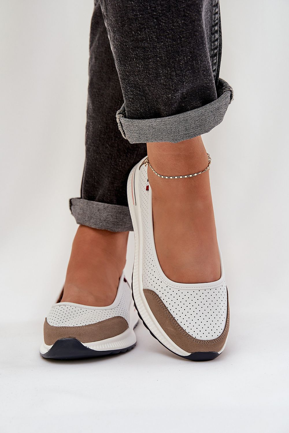 Ballerine model 208800 Step in style