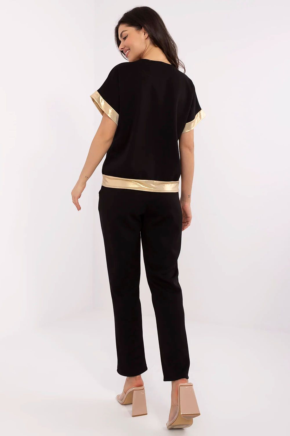 L`ensemble model 209220 Italy Moda