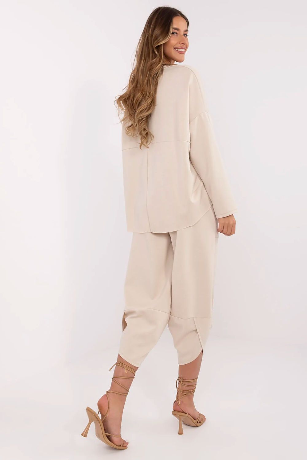 L`ensemble model 209489 Italy Moda