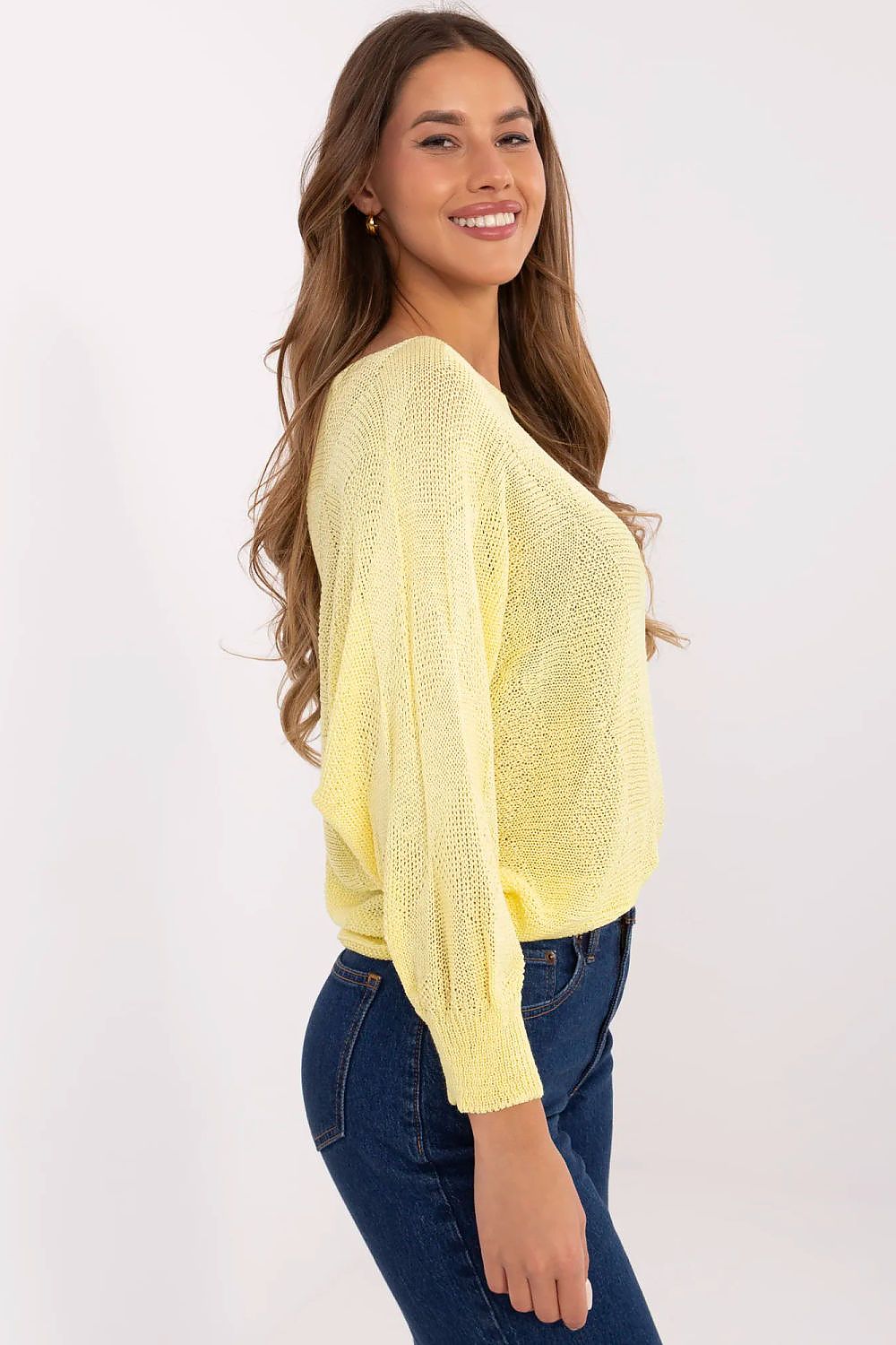 Chandail model 209506 Italy Moda