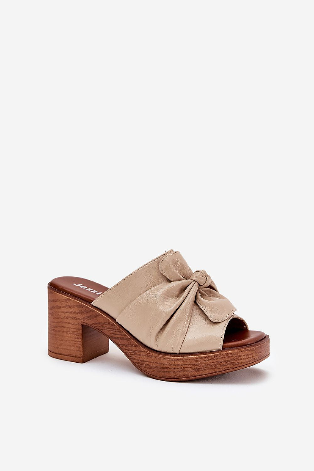 Clacquettes model 209935 Step in style