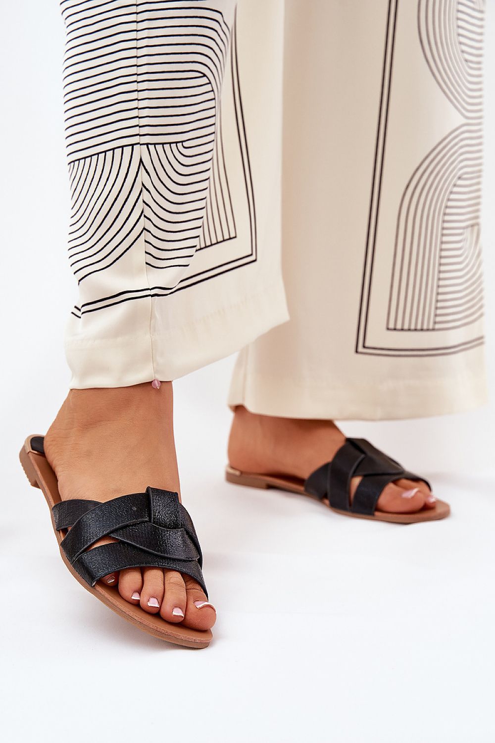 Clacquettes model 209936 Step in style