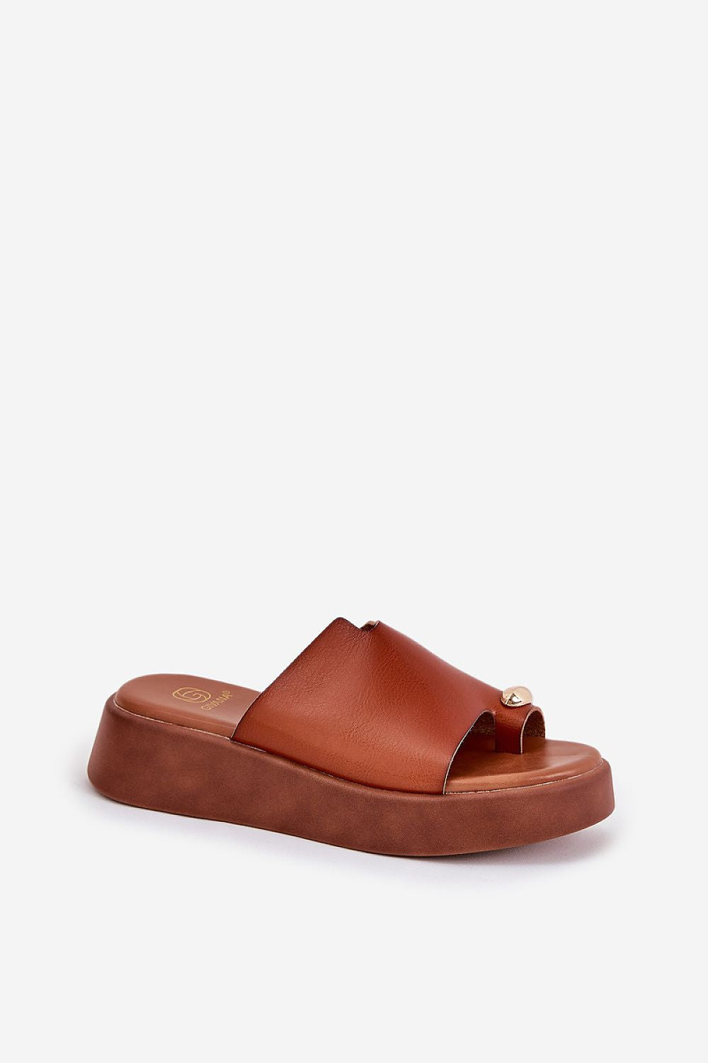 Clacquettes model 209950 Step in style