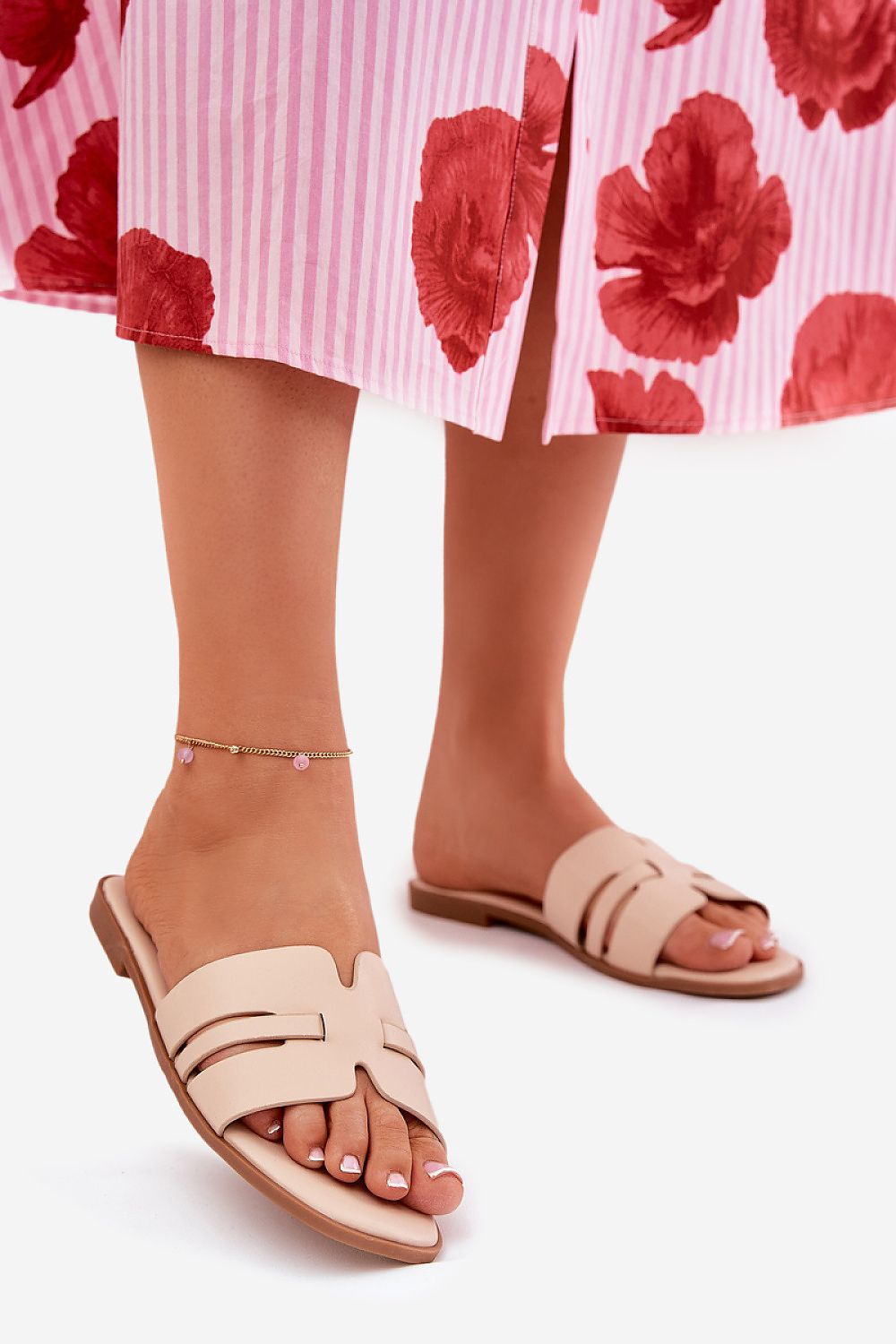 Clacquettes model 209965 Step in style