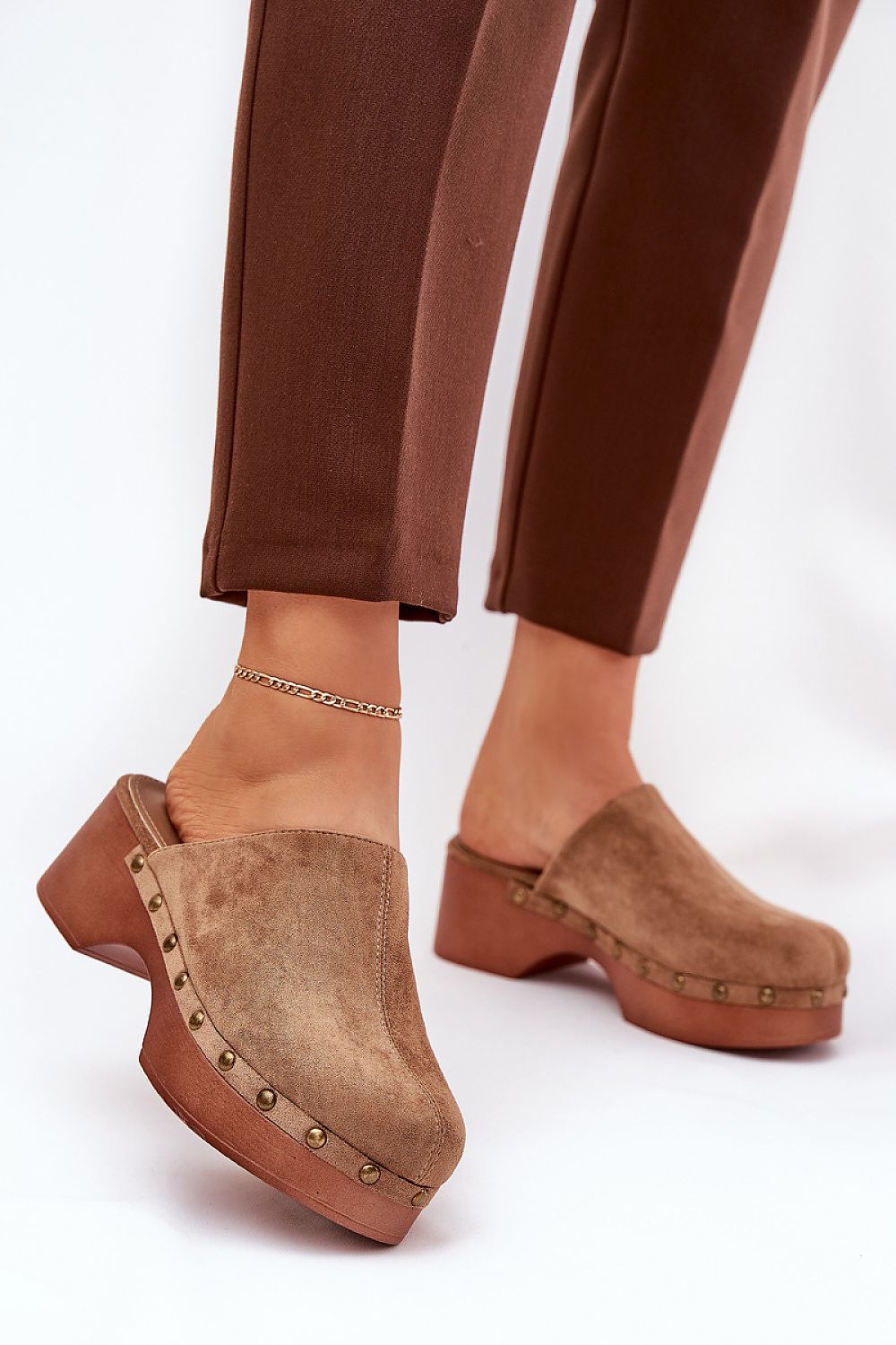 Clacquettes model 209974 Step in style