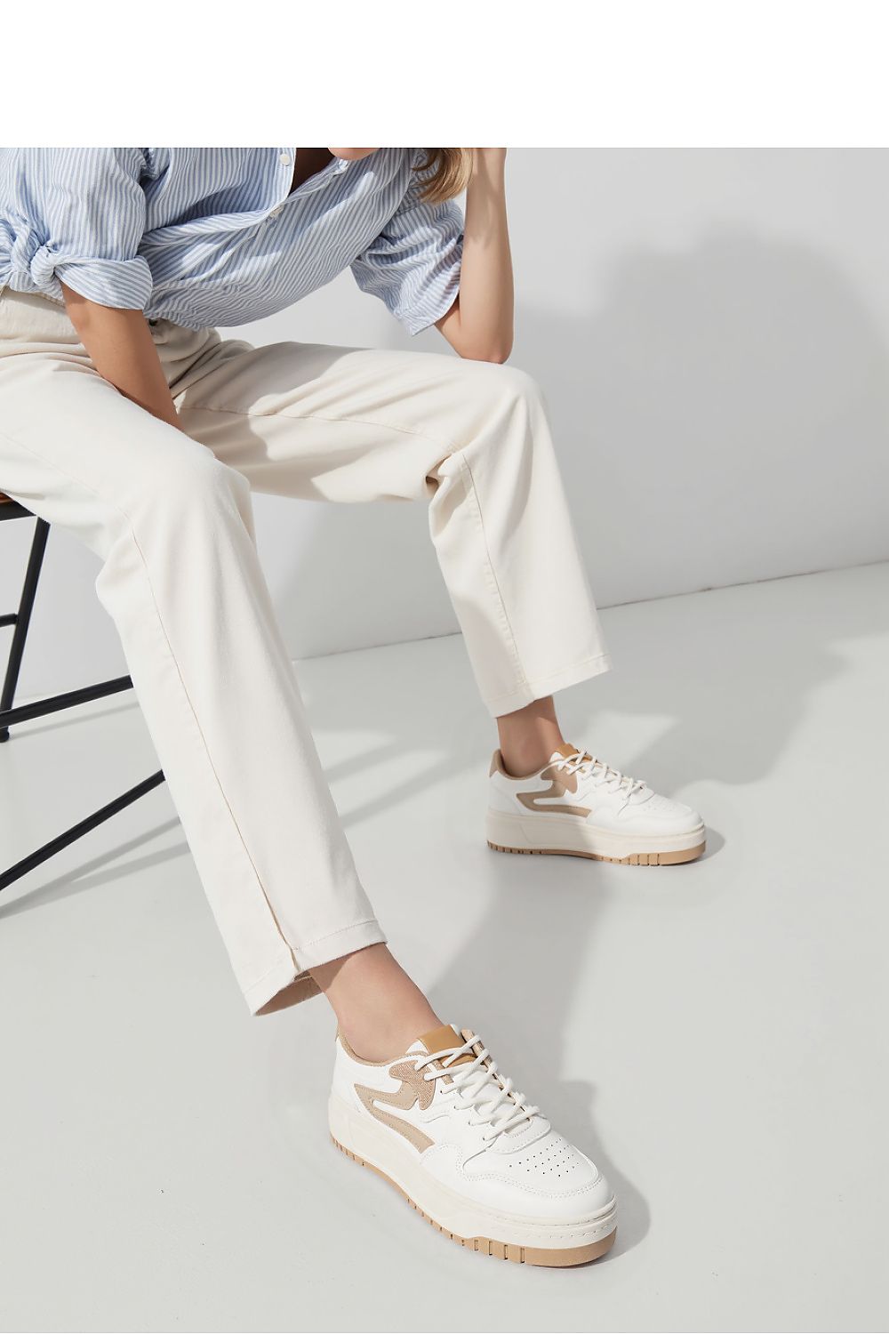 Chaussures de sport model 210256 Inello