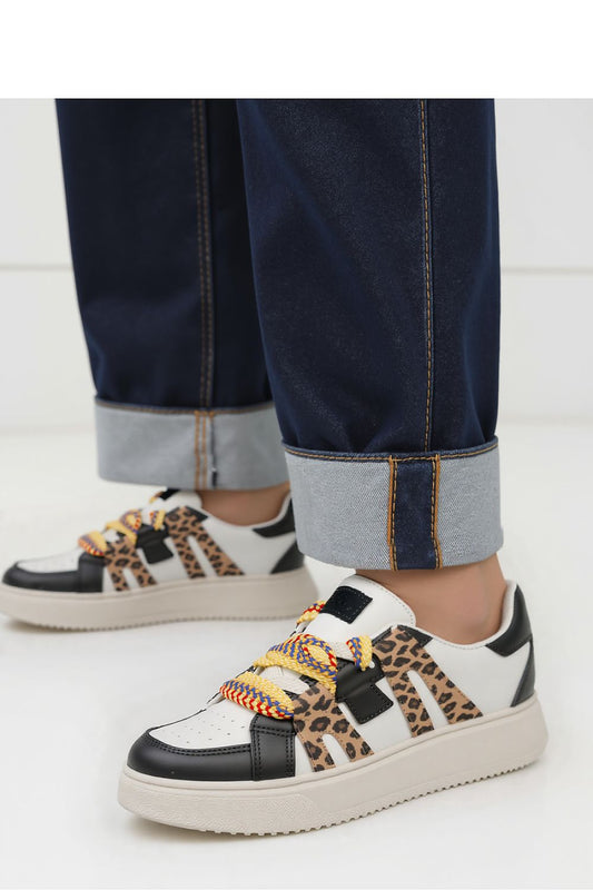 Chaussures de sport model 210315 Inello