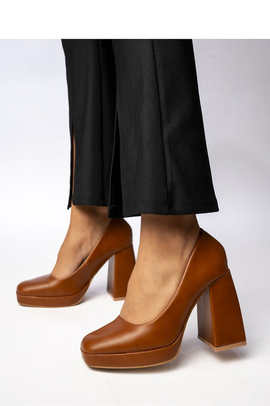 Escarpins talon large model 210549 Inello