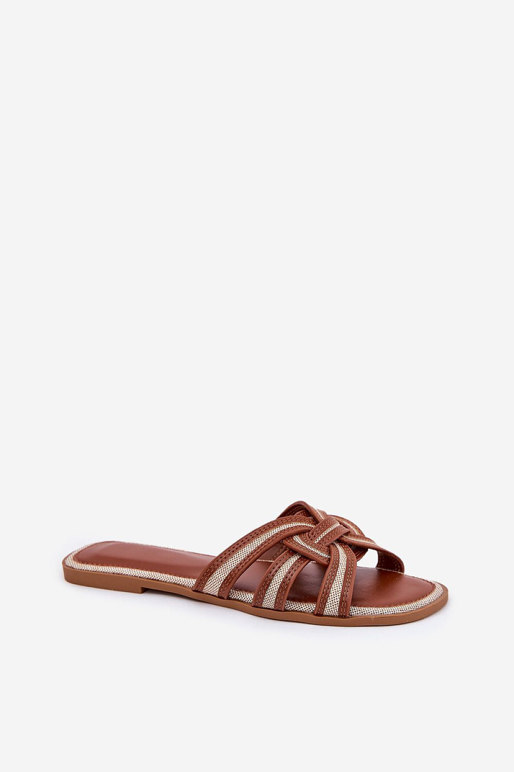 Clacquettes model 210776 Step in style