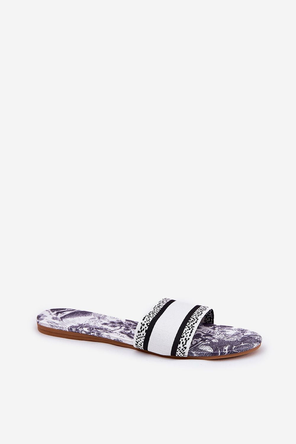Clacquettes model 211693 Step in style