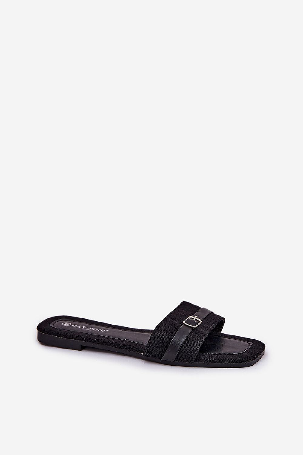 Clacquettes model 211698 Step in style