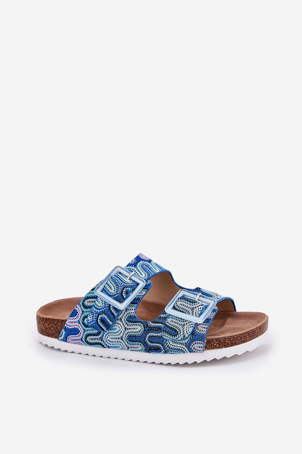Clacquettes model 211961 Step in style