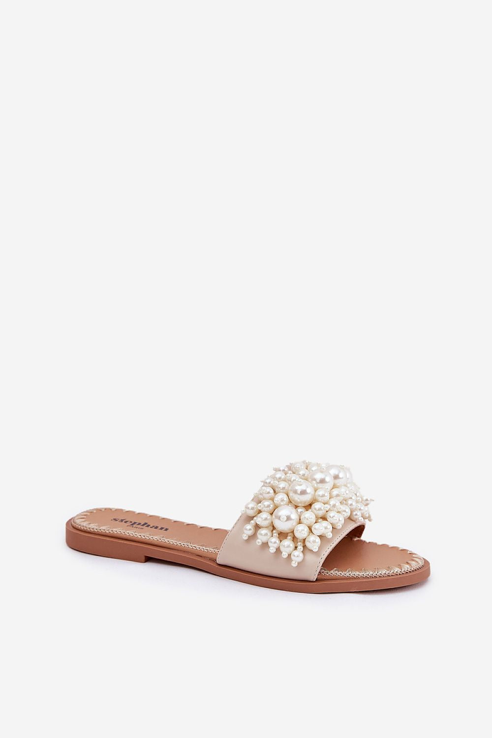 Clacquettes model 212153 Step in style