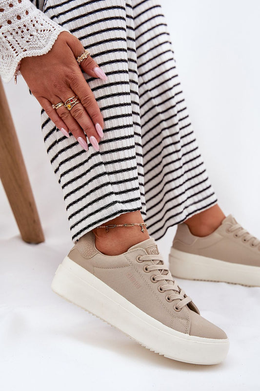 Baskets model 212726 Step in style