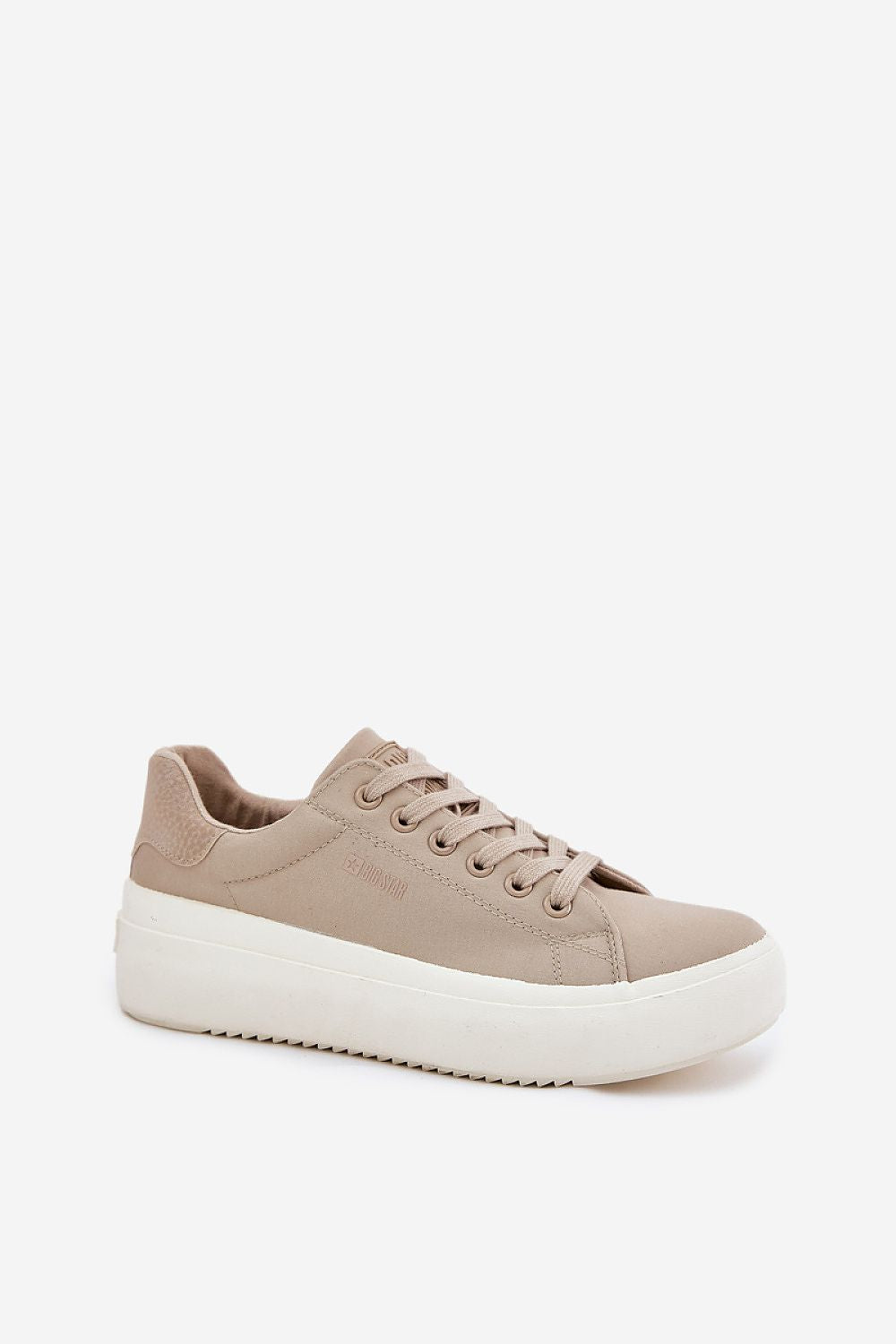 Baskets model 212726 Step in style