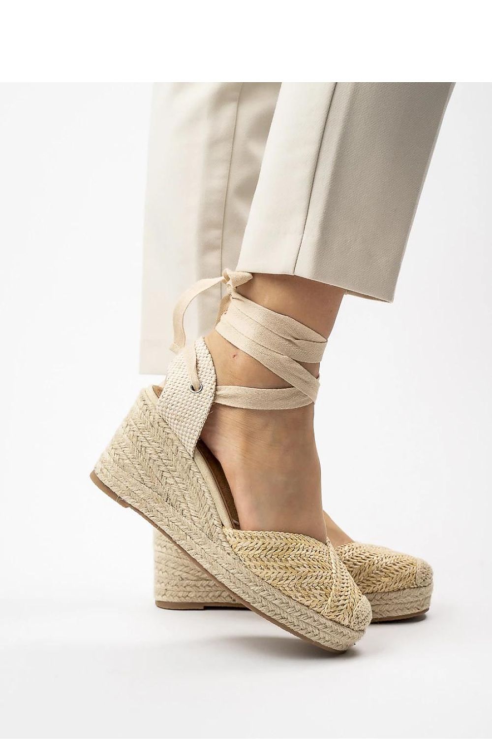 Cothurnes model 212971 Inello